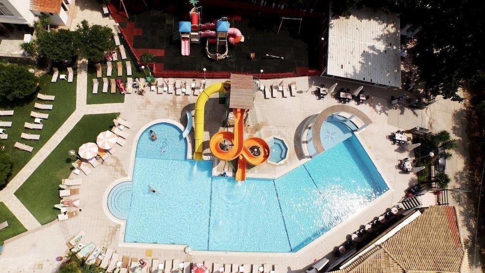 Kamares Apartments Εε Poros Town Exterior foto